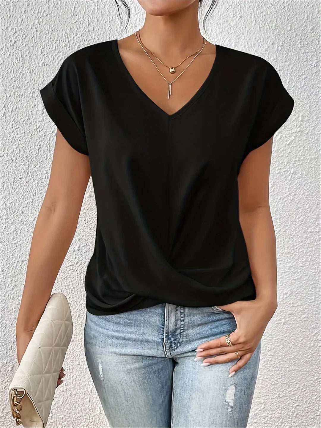Vilda™ - Stilrent T-shirt med V-hals