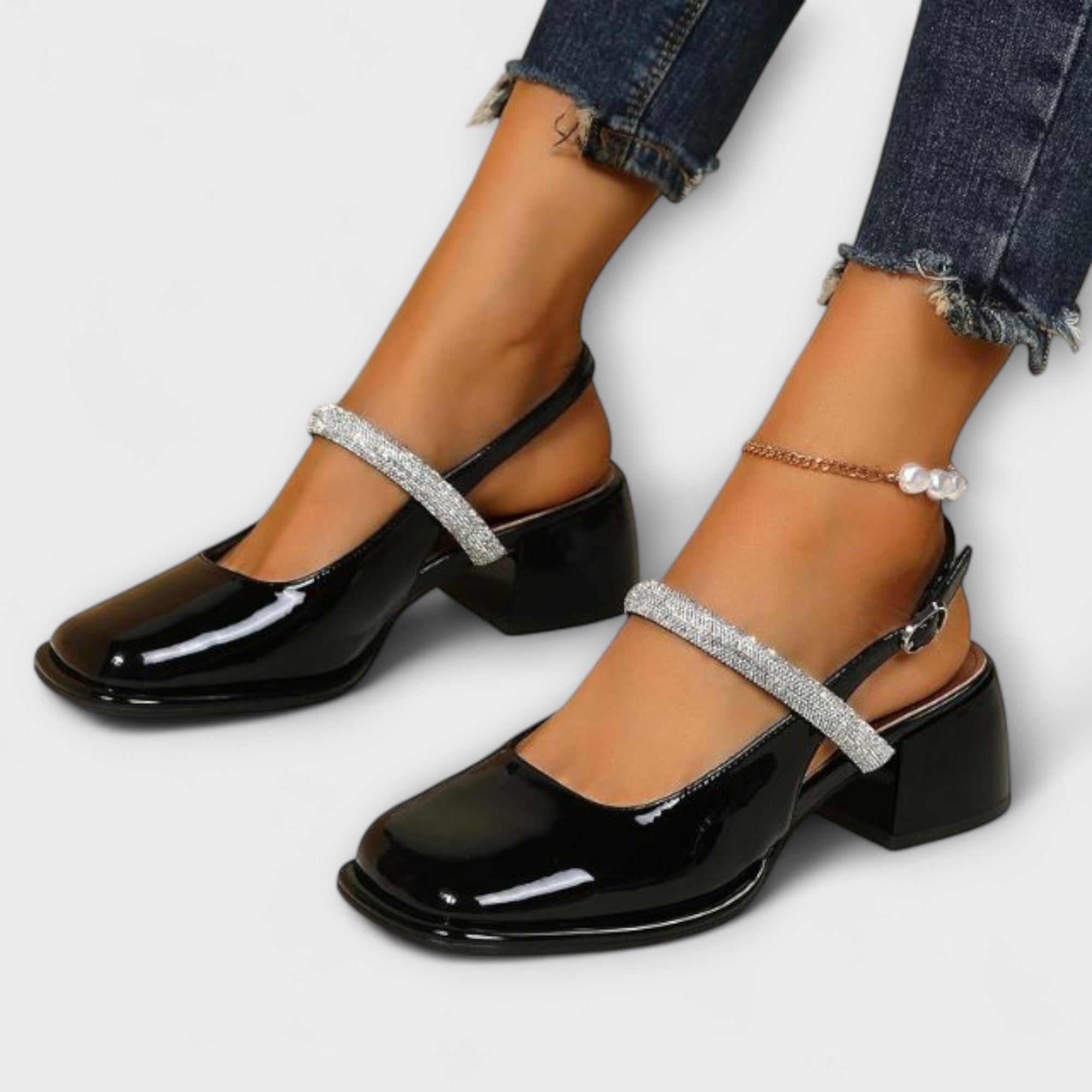 Celandra – Mary Janes med glitterremmar och blockklack