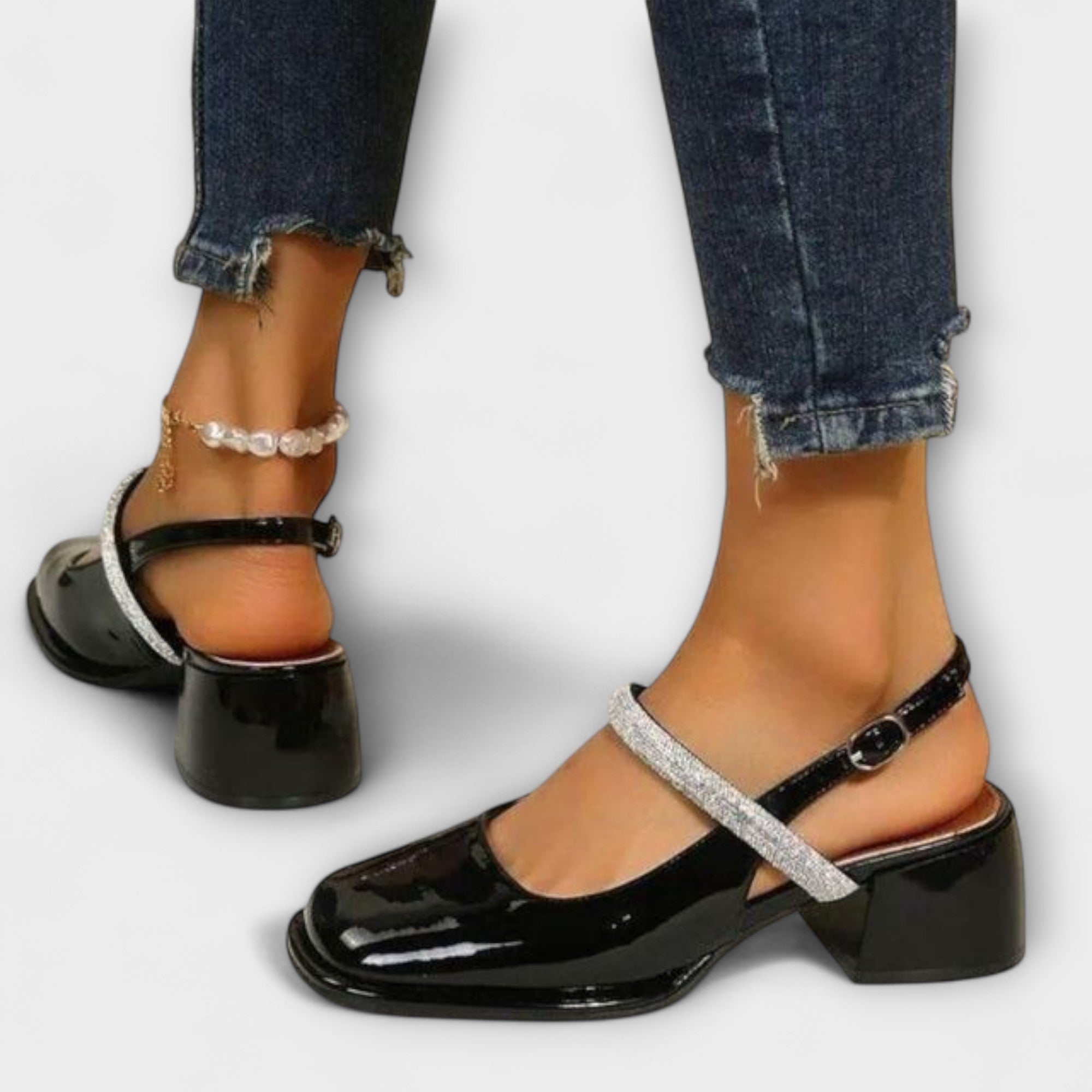 Celandra – Mary Janes med glitterremmar och blockklack