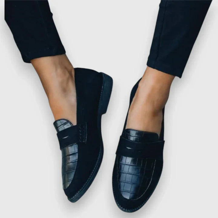 Flixie | Eleganta Loafers