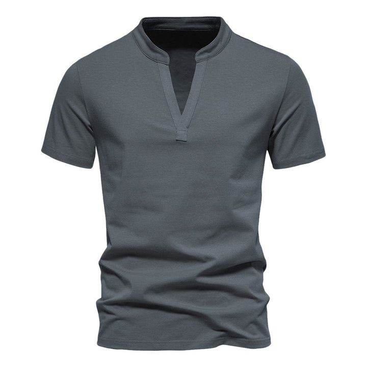 Karl | Premium T-shirt med V-ringning