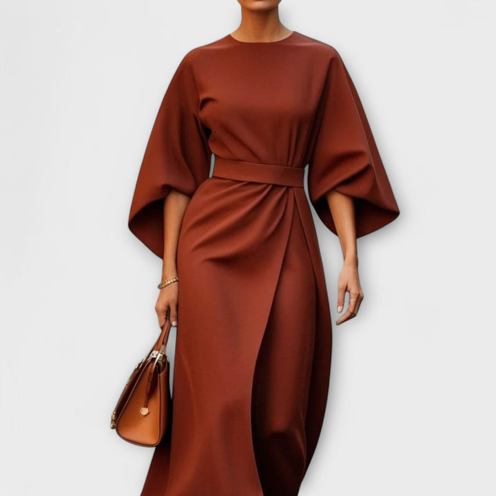 Sonia – Elegant klänning med ärmar