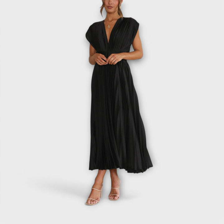 Maria – Elegant veckad klänning