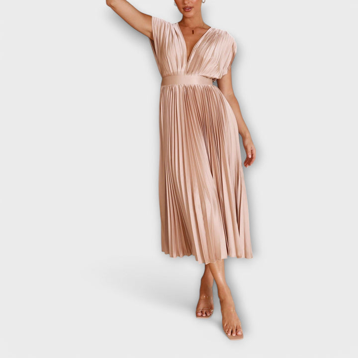 Maria – Elegant veckad klänning