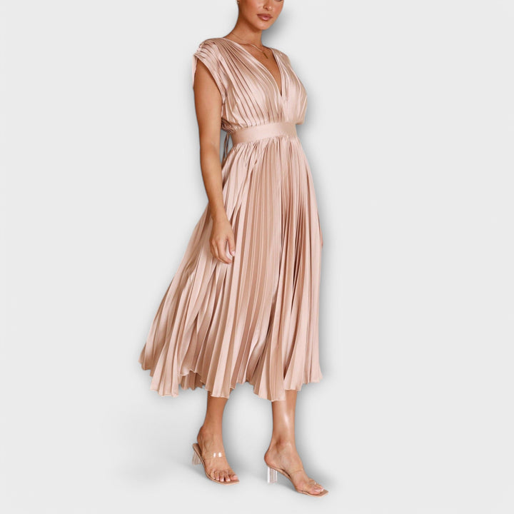 Maria – Elegant veckad klänning