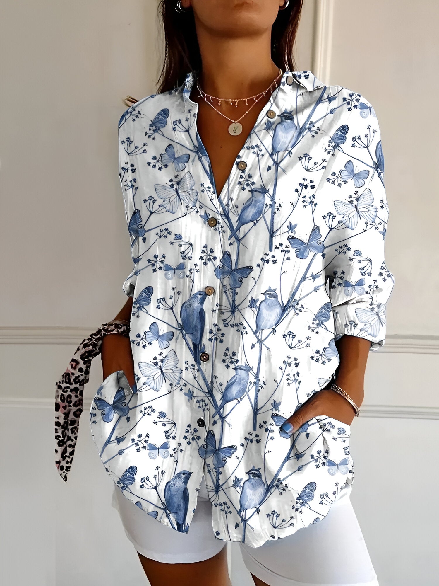 Amelia™ | Charmblus